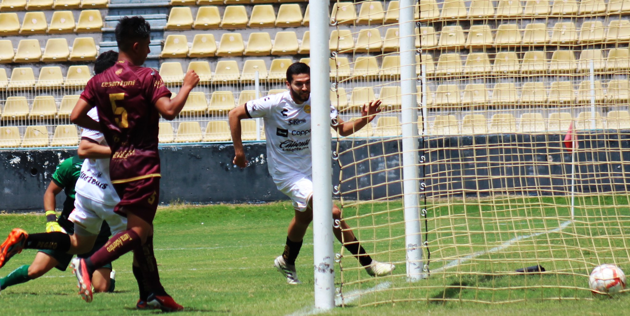 BUENISIMA DIEGO GOL