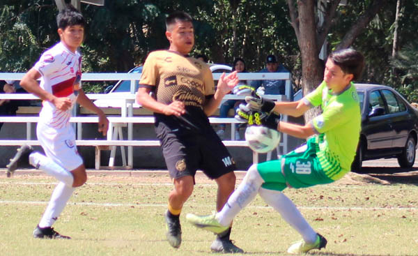 EL 140 ANTE PORTERO